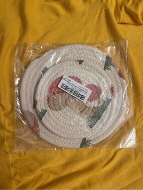 2 Mushroom Round Cotton Rope Trivet - New with Tags